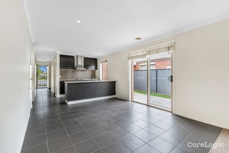 Property photo of 7 Inverell Parkway Tarneit VIC 3029