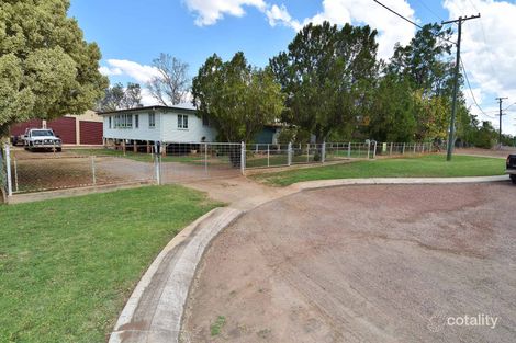 27 Mount Leyshon Rd, Mosman Park, QLD 4820