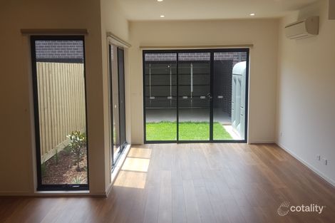 Property photo of 4 Bago Walk Wollert VIC 3750