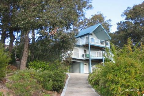 3 Blue Lagoon Cl, Bateau Bay, NSW 2261