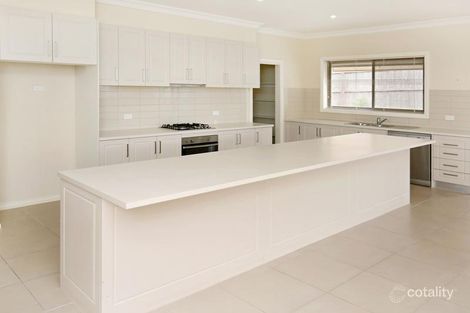Property photo of 14 Windsor Rise Sunbury VIC 3429