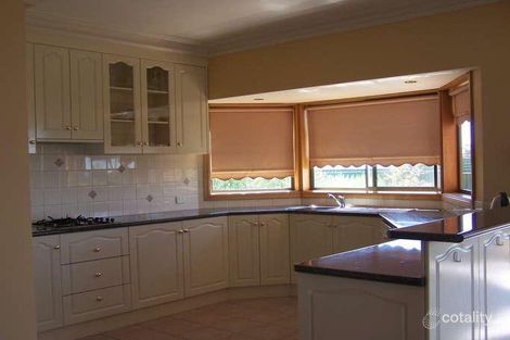 Property photo of 25 Auvale Crescent Mount Gambier SA 5290