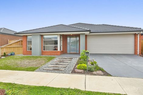 3 Langshan Rd, Clyde North, VIC 3978