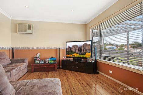Property photo of 25 Weingartner Avenue Tarro NSW 2322