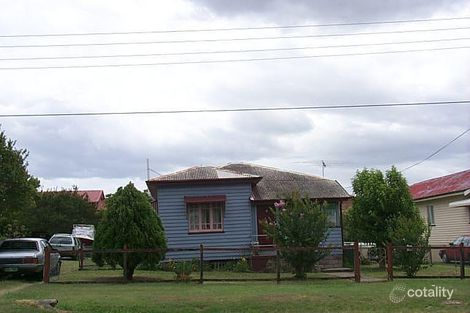 9 Bridge St, Redbank, QLD 4301