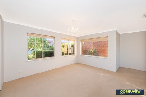Property photo of 22 Laguna Green Jandakot WA 6164