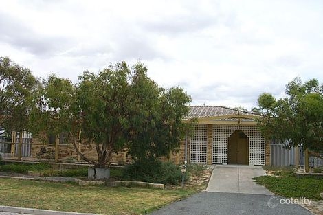 1 Mcgrath Pl, Seville Grove, WA 6112