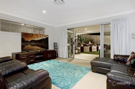Property photo of 22 Woodbridge Drive Cameron Park NSW 2285