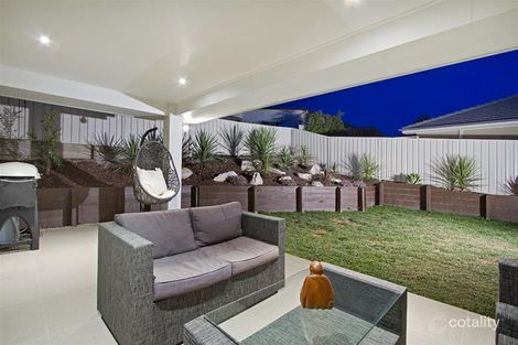 Property photo of 22 Woodbridge Drive Cameron Park NSW 2285