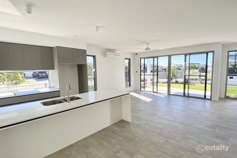 Property photo of 27 Captain Avenue Newport QLD 4020