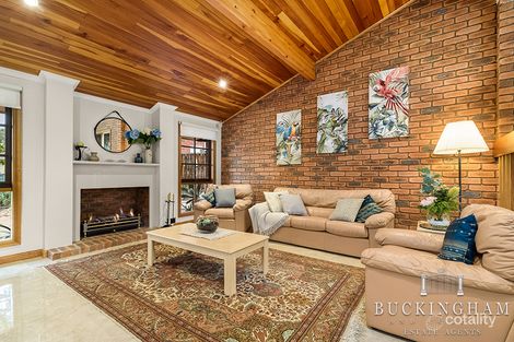 Property photo of 6 Beela Close Greensborough VIC 3088