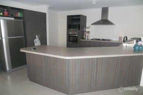 Property photo of 4/7 Range View Road High Wycombe WA 6057