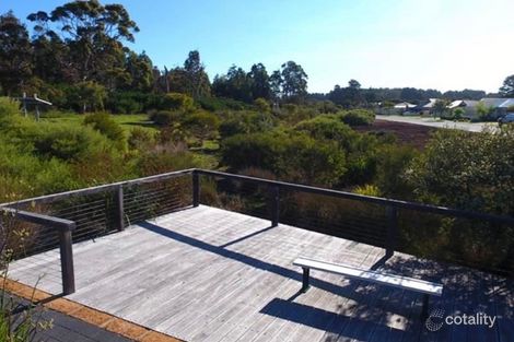 Property photo of 2 Engleheart Drive McKail WA 6330