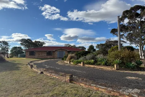 342 Bunkers Hill School Rd, Westbrook, QLD 4350