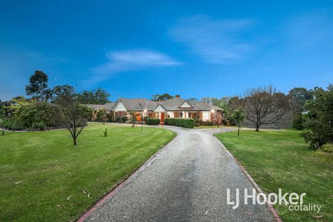 21 Meeking Dr, Pakenham, VIC 3810