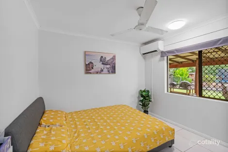 Property photo of 10 Tarana Close Caravonica QLD 4878