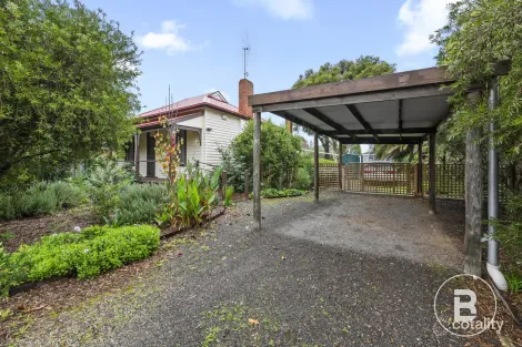 92 Maude St, Dunolly, VIC 3472