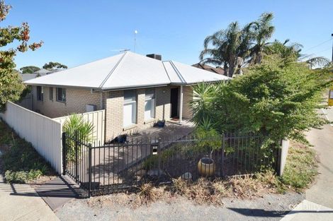 Property photo of 28 West Street Ascot Park SA 5043