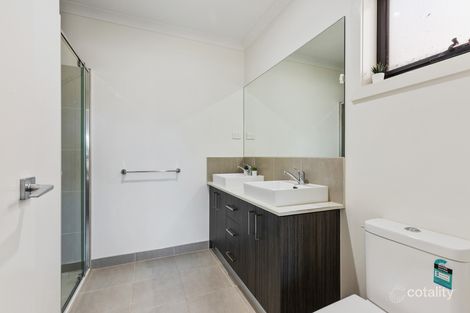 Property photo of 55 Stanmore Crescent Wyndham Vale VIC 3024