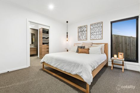 Property photo of 8 Andmar Way Doreen VIC 3754