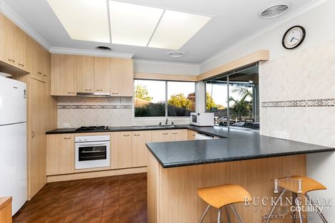 Property photo of 24 Bimbadeen Crescent Yallambie VIC 3085