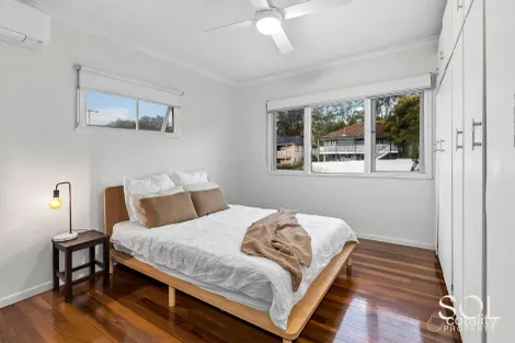 Property photo of 26 Bramcote Street Chermside West QLD 4032