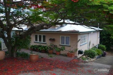 31 Albert St, Holland Park West, QLD 4121