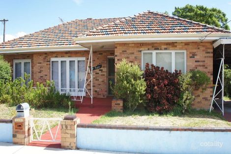 147 Edmund St, Beaconsfield, WA 6162