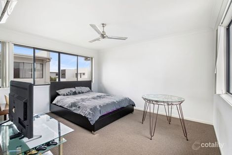 Property photo of 17 Saint Clair Street Maroochydore QLD 4558