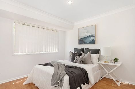 Property photo of 16 Kerala Court Mudgeeraba QLD 4213