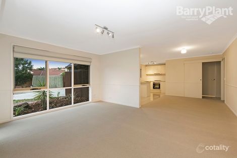 Property photo of 7 Mollis Close Narre Warren VIC 3805