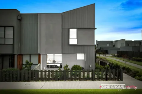 42 Hawkesbury Dr, Donnybrook, VIC 3064