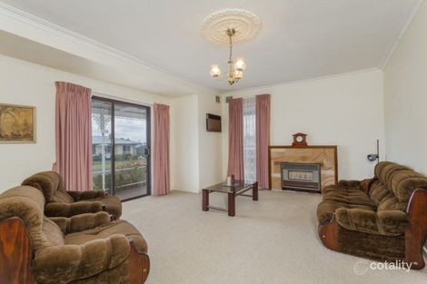 Property photo of 12 Curlew Crescent Norlane VIC 3214