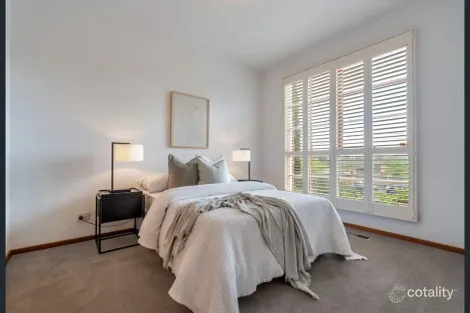 Property photo of 1 Lake Street Reservoir VIC 3073