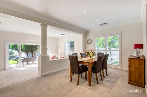 Property photo of 19 Stanley Close St Ives NSW 2075