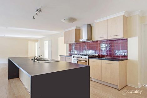 Property photo of 8 Coburn Way Caroline Springs VIC 3023