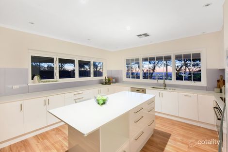 Property photo of 3 Winding Way Belair SA 5052