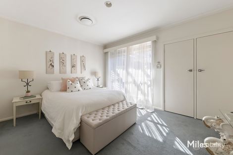 Property photo of 8 Lochabar Court Ivanhoe VIC 3079