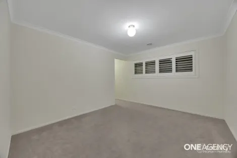 Property photo of 47 Kittyhawk Road Point Cook VIC 3030