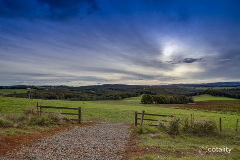 Property photo of 260 Mountain Road Gembrook VIC 3783
