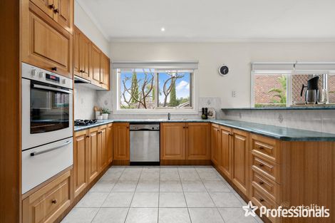 Property photo of 4 Aberdeen Drive Lilydale VIC 3140