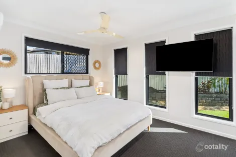 Property photo of 13 Mitchell Court Gracemere QLD 4702