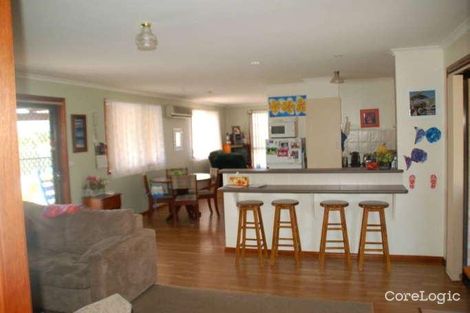 Property photo of 98 Abercrombie Drive Abercrombie NSW 2795