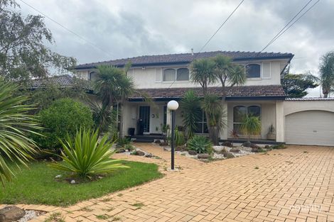 12 Sovereign Way, Avondale Heights, VIC 3034