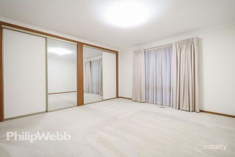 9 Spring Valley Dr, Templestowe, VIC 3106