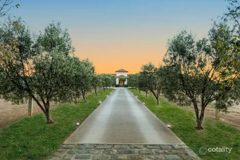 733 Aviation Rd, Werribee South, VIC 3030