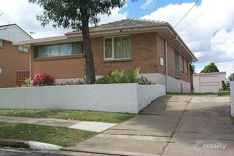 97 Mingera St, Mansfield, QLD 4122