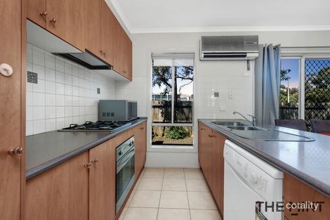 Property photo of 3/13 Payne Place South Morang VIC 3752