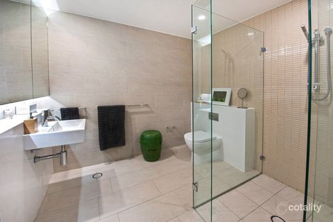 Property photo of 402/2 Neild Avenue Darlinghurst NSW 2010