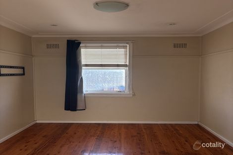 Property photo of 8 Gladys Crescent Seven Hills NSW 2147